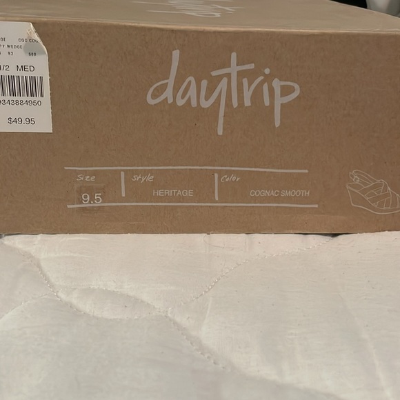 Strappy wedge - Picture 7 of 7